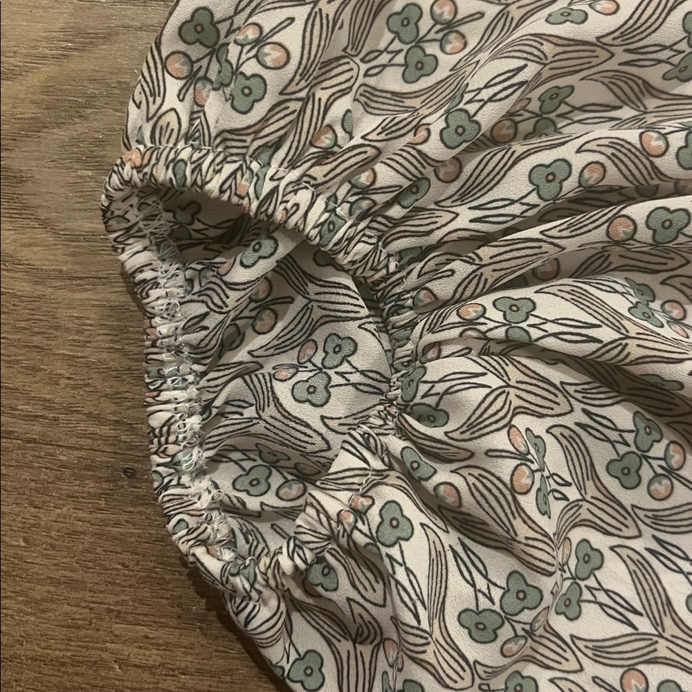 Max Studio Patterned Blouse - Picture 4 of 7